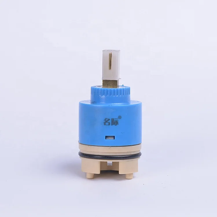 Оптовая продажа с завода латунный рычаг 40 мм дисковый смеситель керамический картридж распределителем