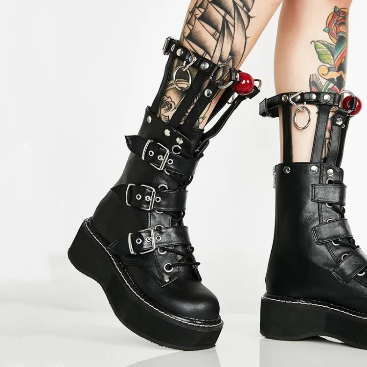 
LM5043 winter buckle with metal decorative fashion boots female leather back zipper rivet platform boots 