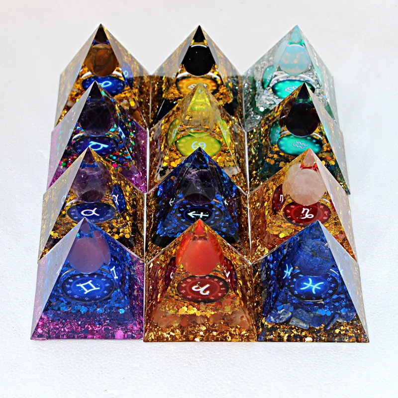 New Product the Zodiac Crystal Crushed Stone Pyramid  6CM Home Resin Crafts Desktop Office Car Resin Decoration