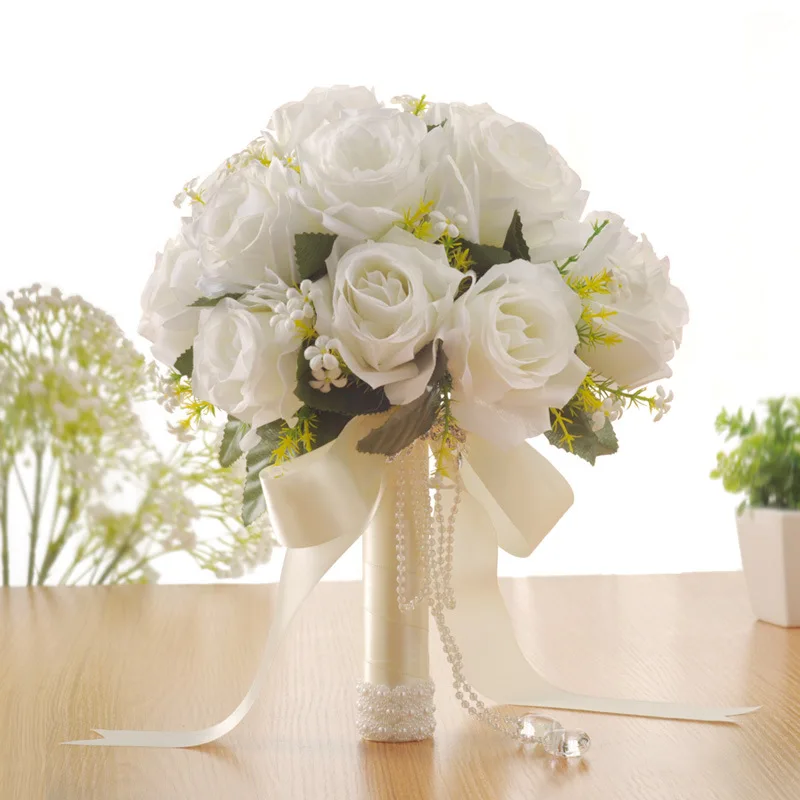 European-style Bride Holding Flowers Wedding Holding Flowers Wedding Bouquet Upscale Bouquet Wedding Supplies