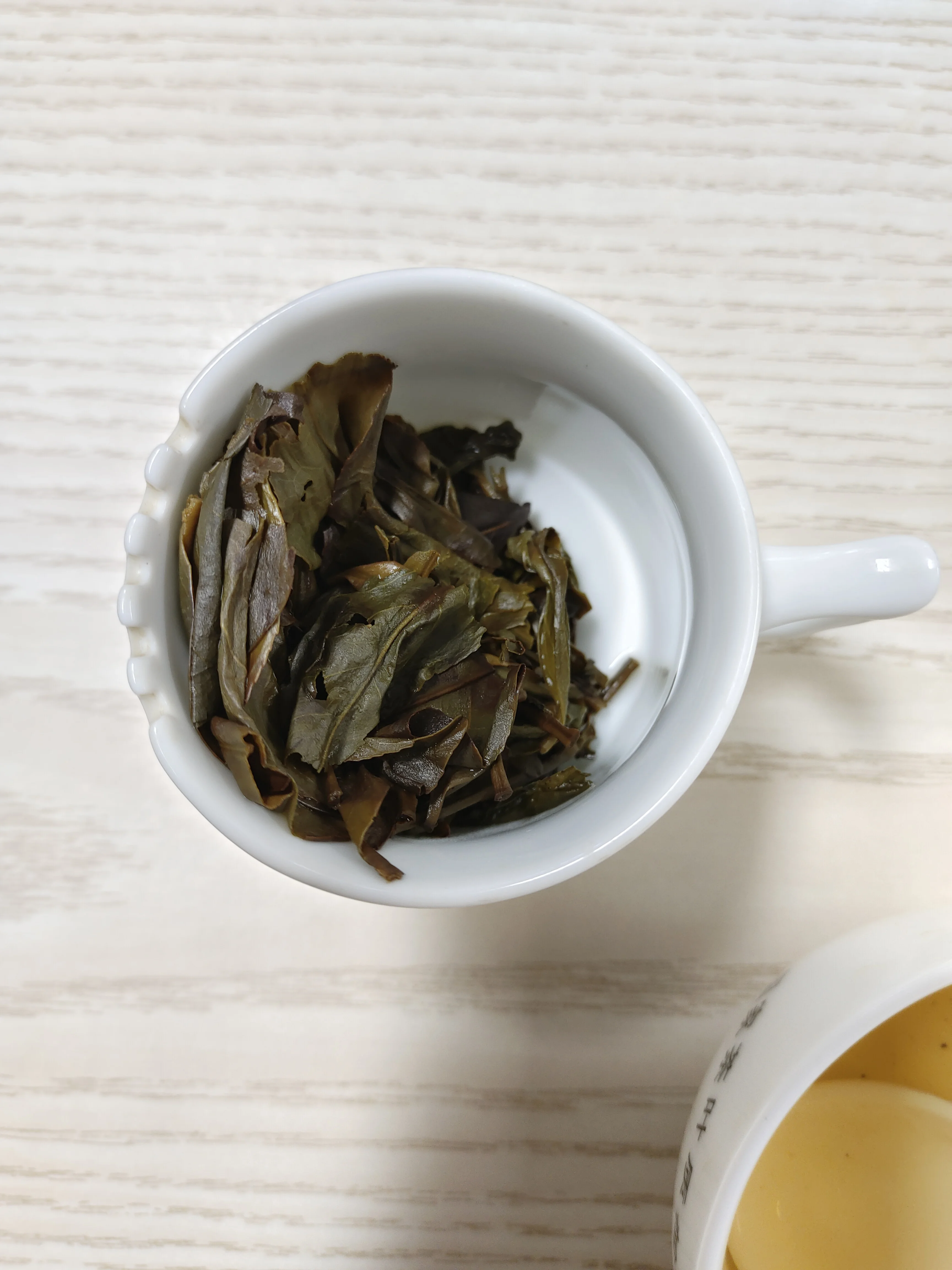 2024 Tea Manufacturers Bulk Wholesale Trendy Guangdong Ya Shi Xiang Feng Huang Wulong Phoenix Dan Cong Oolong Tea for Boba Tea