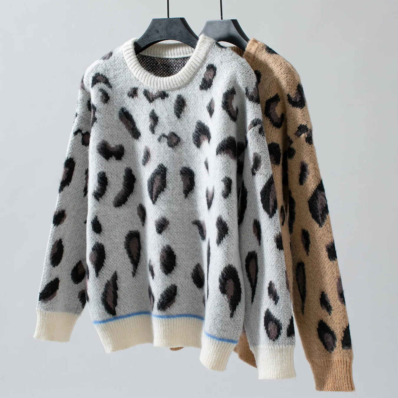Fashion winter fuzzy knitted sweaters leopard  long sleeve pullover ladies sweater