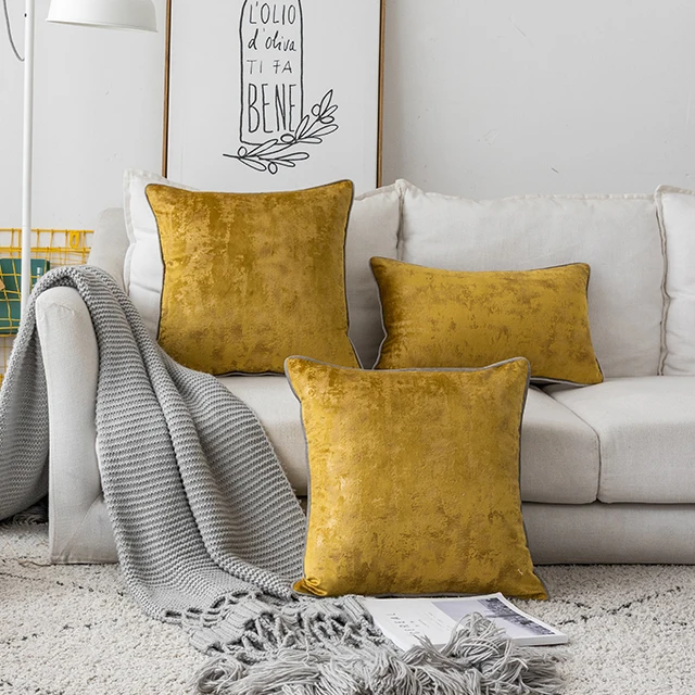 2022 hot sale wholesale customized golden printing  cushion cover for chair and sofa