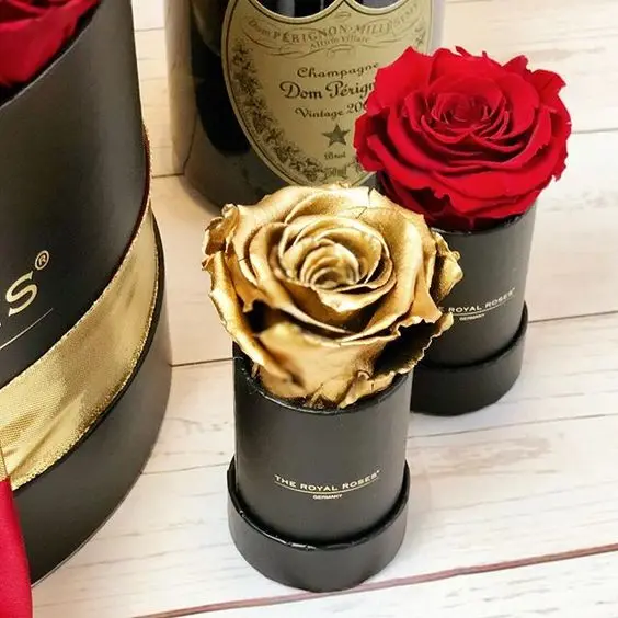 Custom Logo Luxury Customized Black Round Rose Gift Packaging Cylinder Cardboard Hat Flower Box With Logo