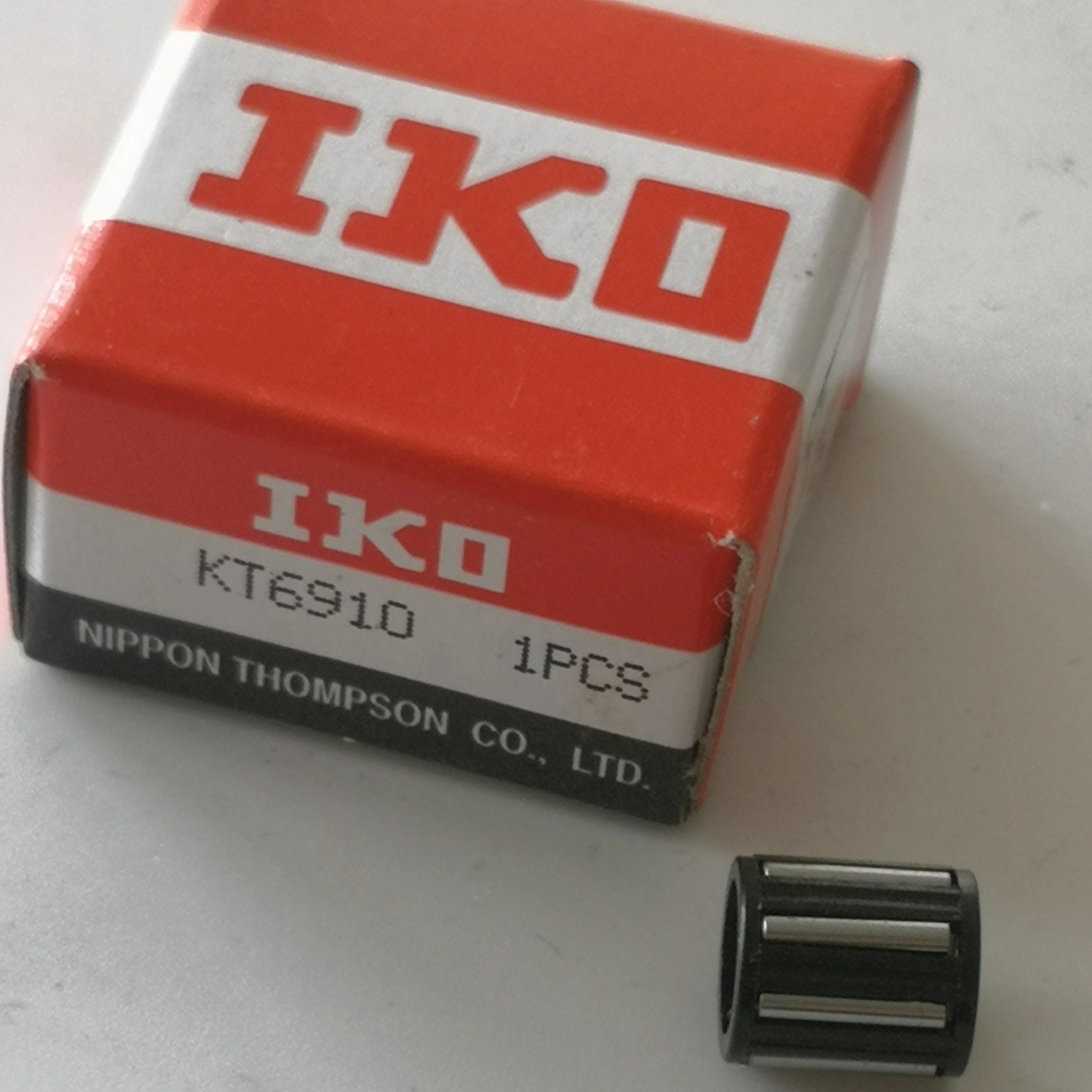 Высокое качество IKO игольчатый роликовый подшипник KT8128 KT81211