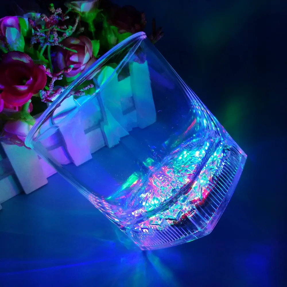 Factory Sell 10oz Flashing Glass Cup Halloween Use Cola Can Do Logo Print