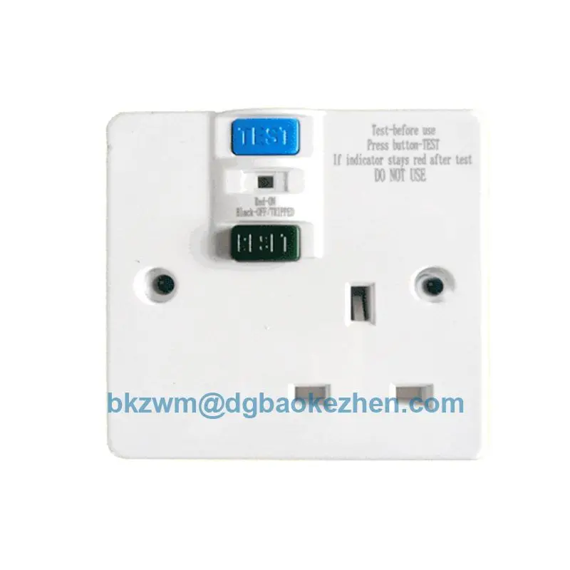 BKZ0130PW single plastic  RCD socket