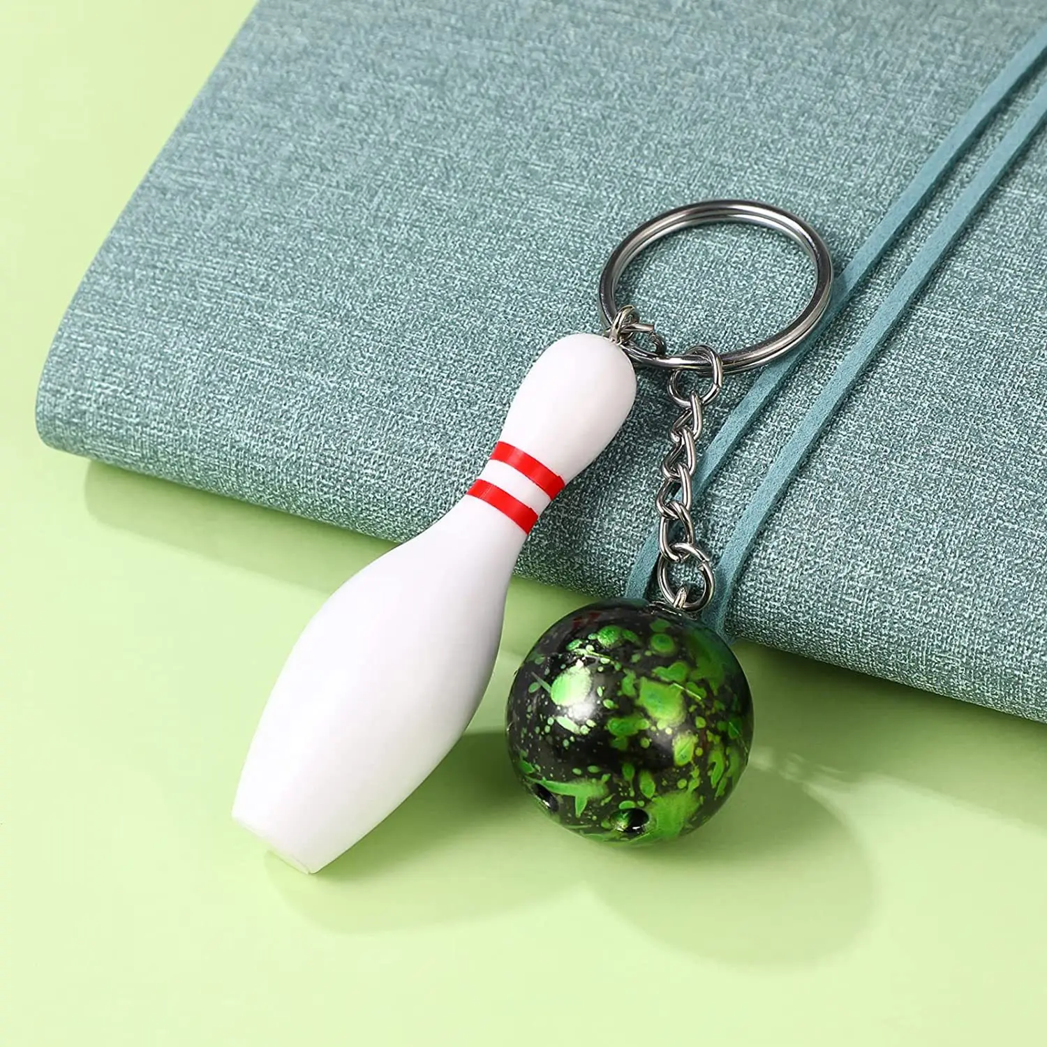Explosive Bowling Key Chain Pendant Simulation Mini Bowling Key Chain Wholesale Car Key Chain