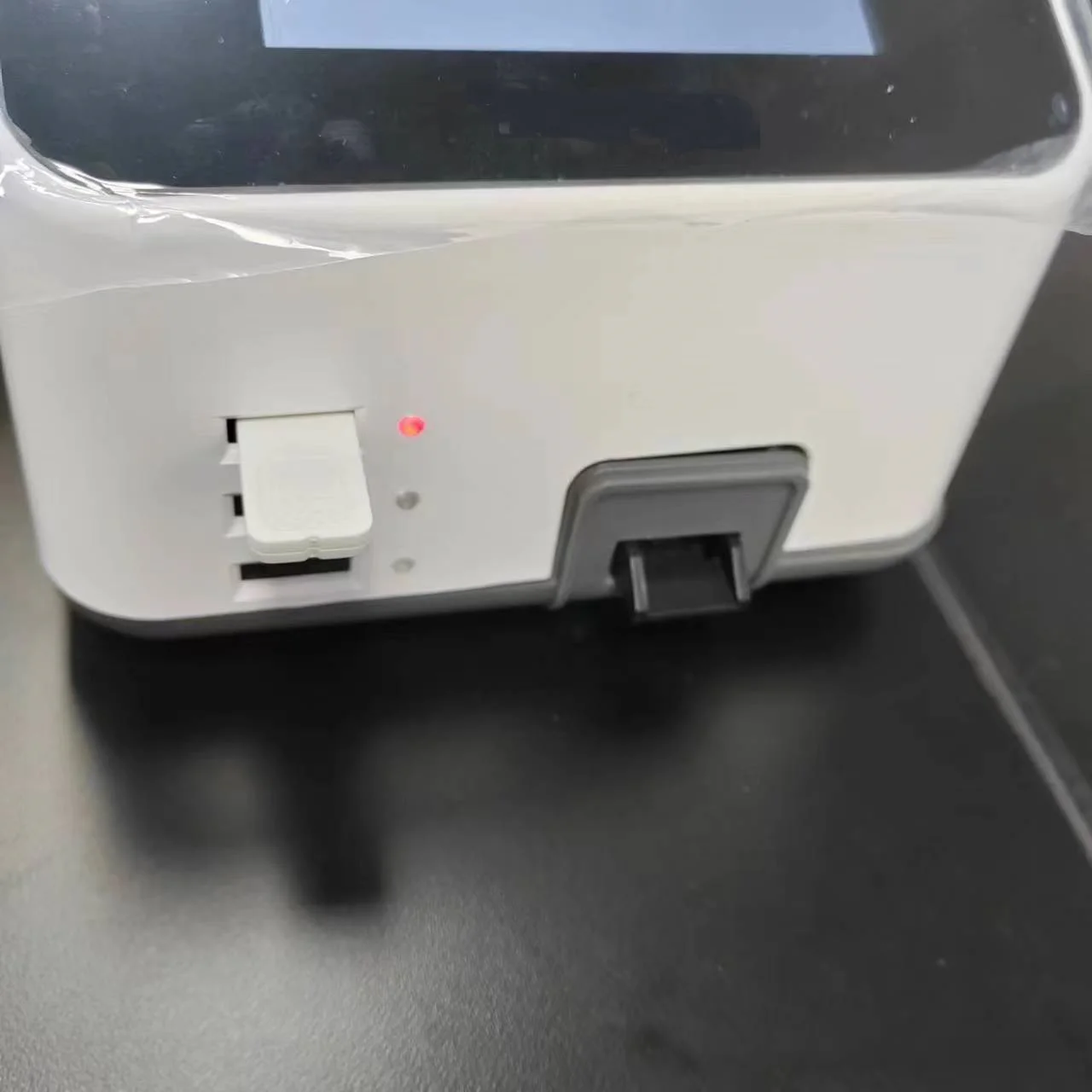 PR501 Quality Price 7-inch touch screen Immunofluorescence analyzer HbA1c TSH FT3 FT4 PSA test kits