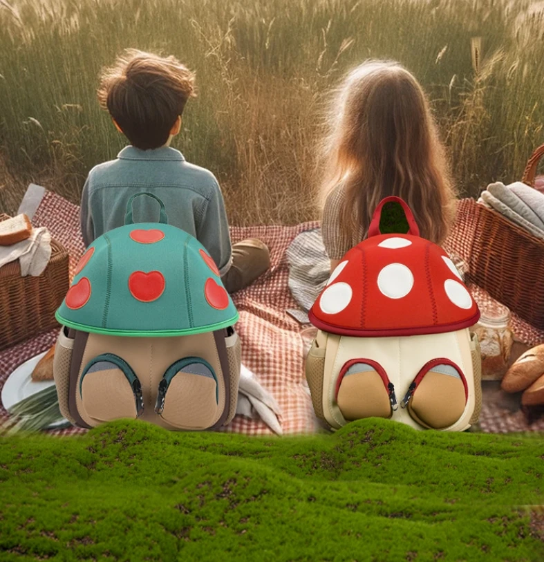 Mushroom bags cartoon baby play boys and girls shoulder kindergarten backpack