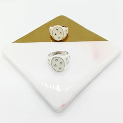 Лидер продаж, женское модное позолоченное кольцо из нержавеющей стали с белой эпоксидной смолой