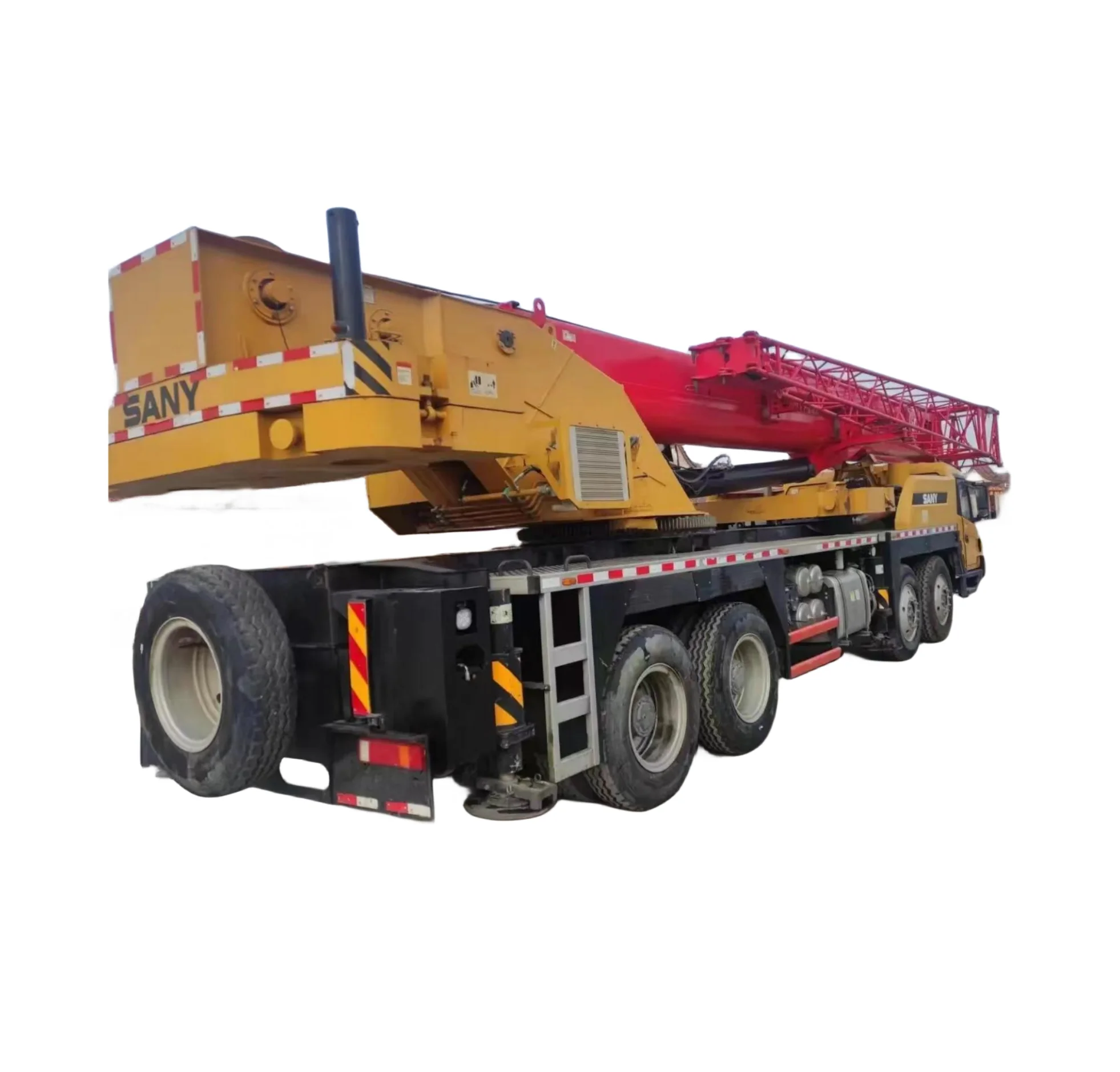 After professional inspection, the second-hand Sany 55 tons mobile crane includes the Chinese brand second-hand 110 tons