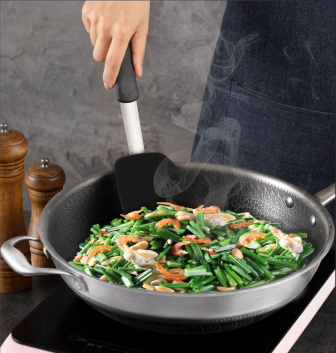 Silicone Multi-function Kitchenware Shovel Set With 430 Stainless Steel Rubber Handle Round Leaky Shovel Solid Shovel Set