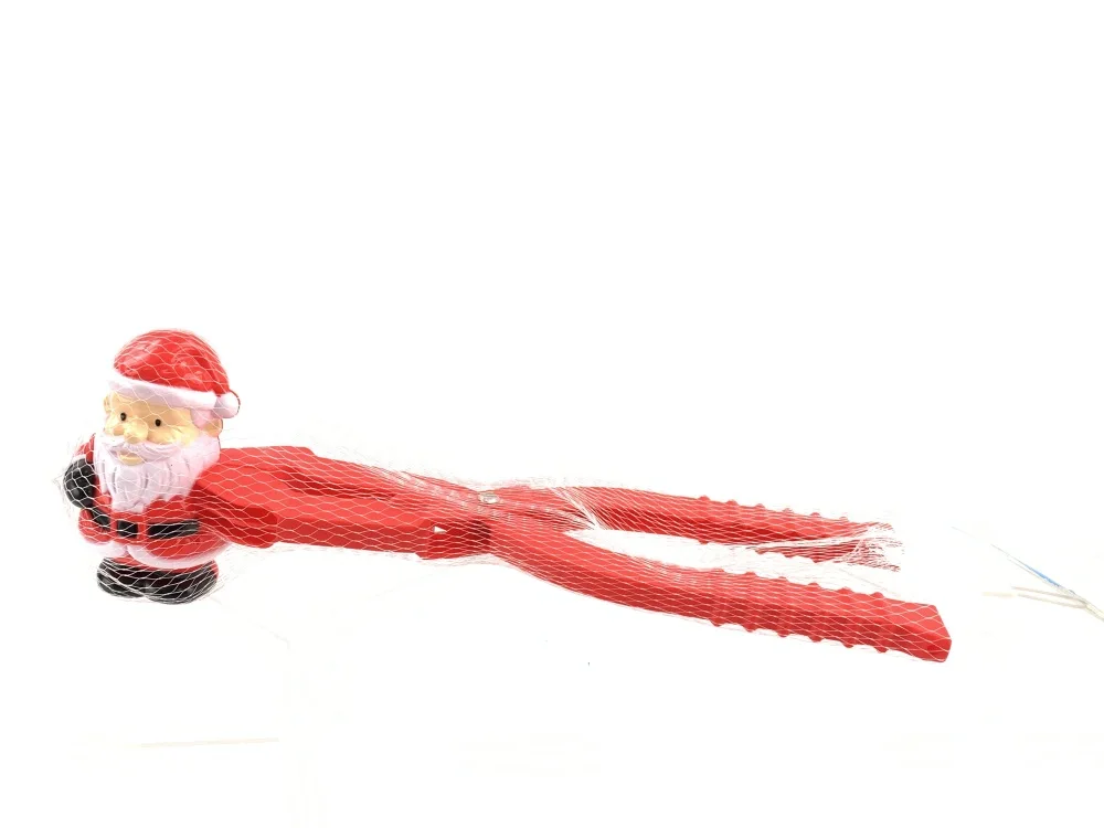 Christmas Tree Plastic Snowball Maker Snow Ball Toy Game for Kids Professional Supplier Winter Snow Fight Clip w/ Handle