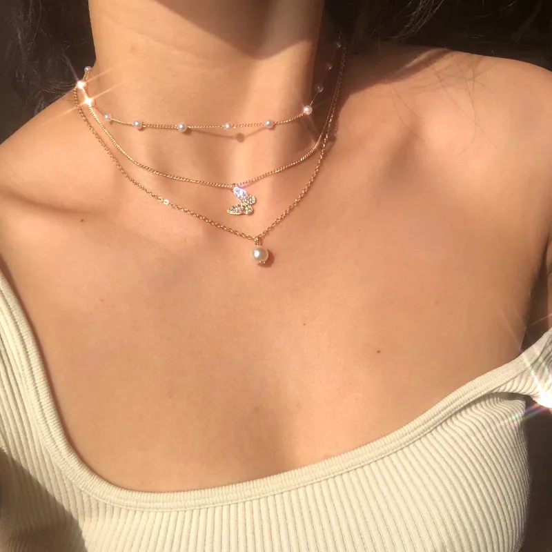 Hot Selling Multilayered Necklaces Shiny Pearl Light Luxury Butterfly Adjustable Necklaces Women Girls