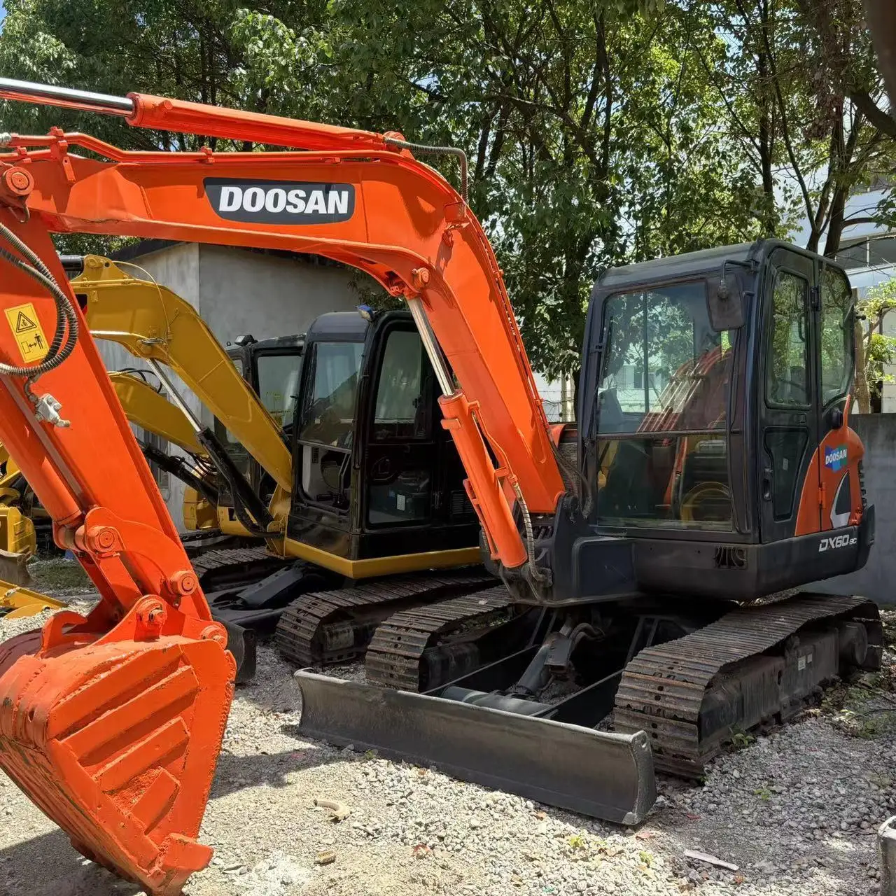 Оригинальный импортный Подержанный двигатель Doosan DX60 хорошее рабочее состояние и производительность Корея оригинальный для продажи по низкой цене