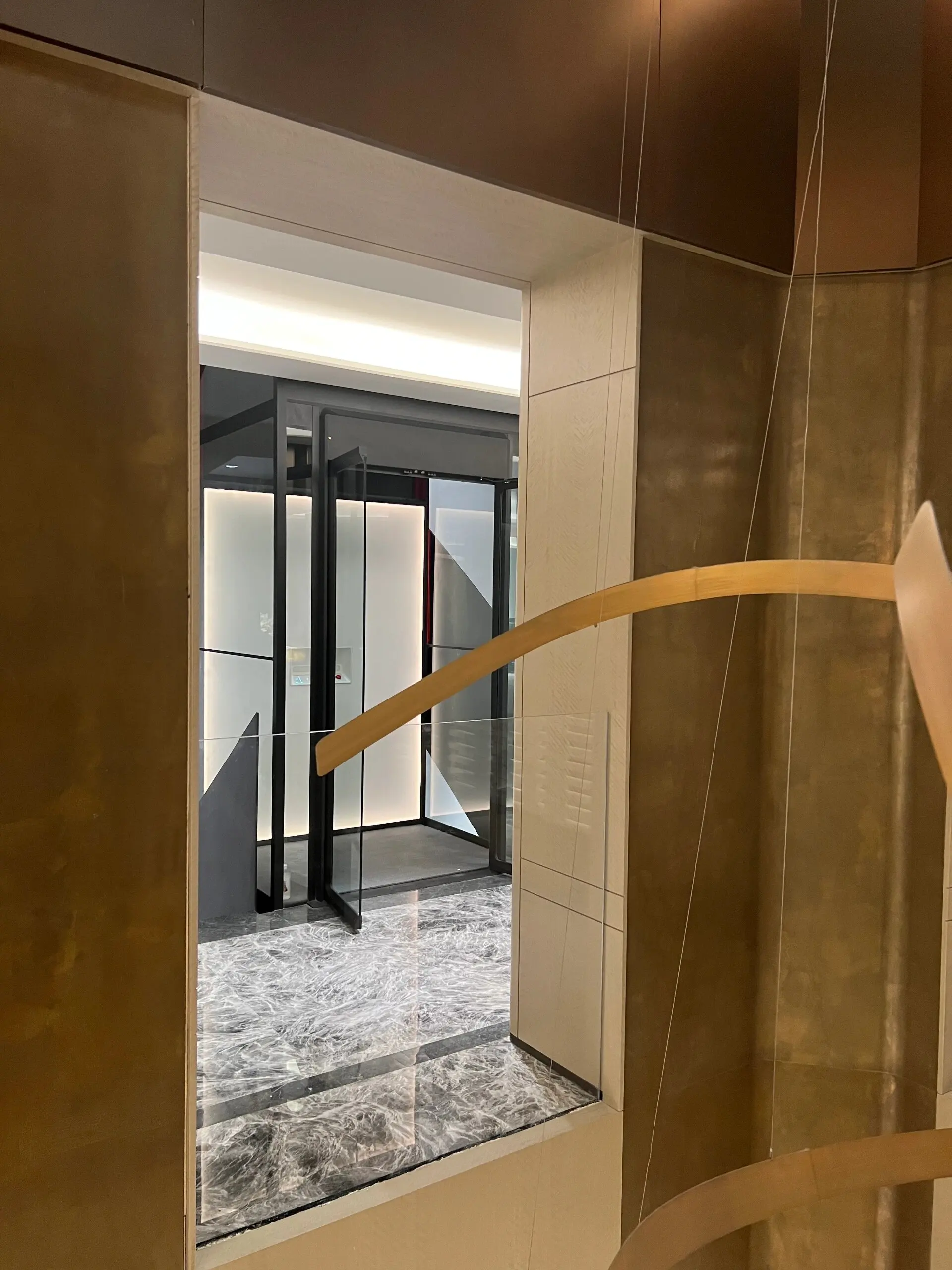 Residential Home Elevator Safety Lift Panoramic Glass Large Capacity Titanium Stainless Steel Passenger Elevator