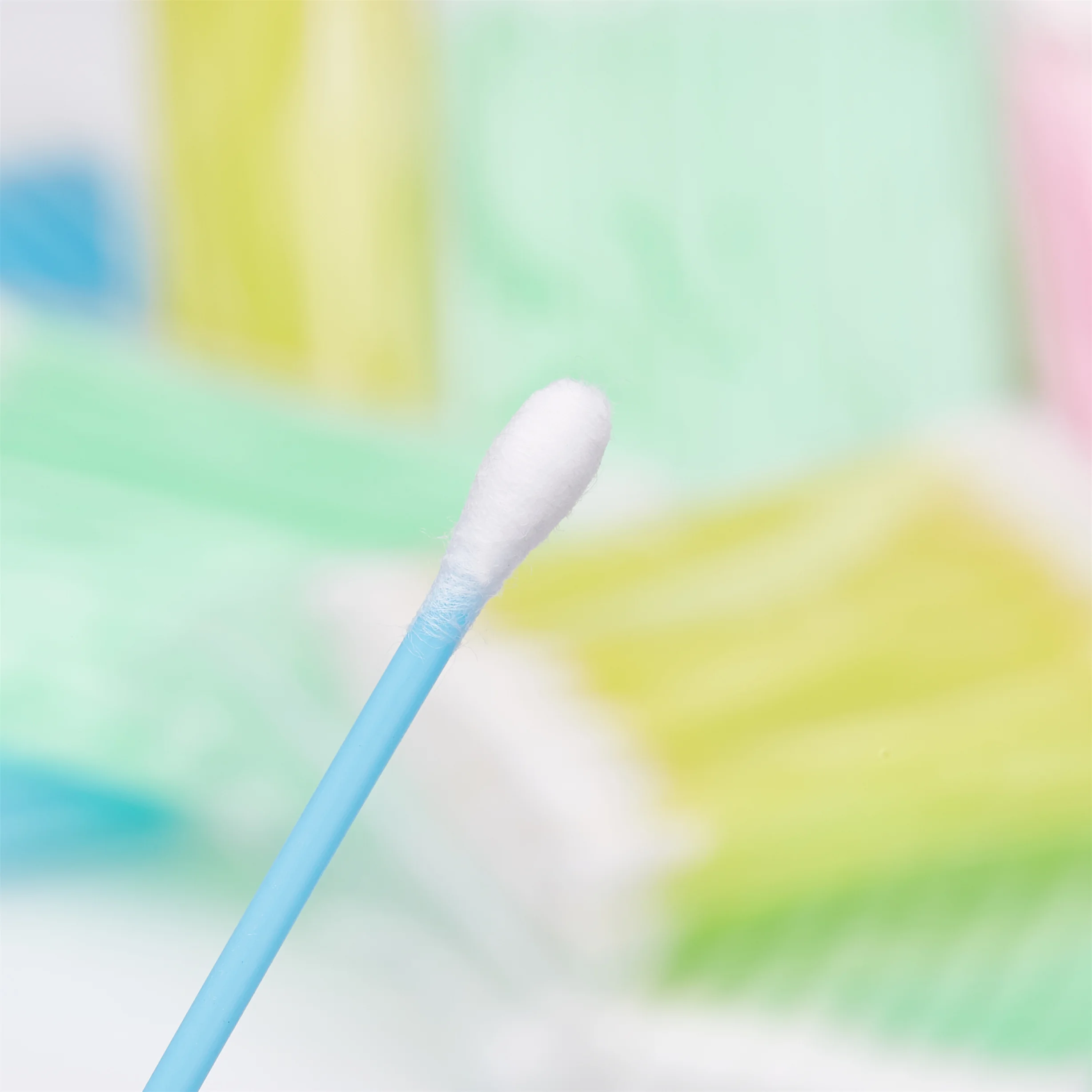 Cheapest Price Cotton Swabs Soft Plastic Stick Cleaning Ear Buds Soft Cotton Buds