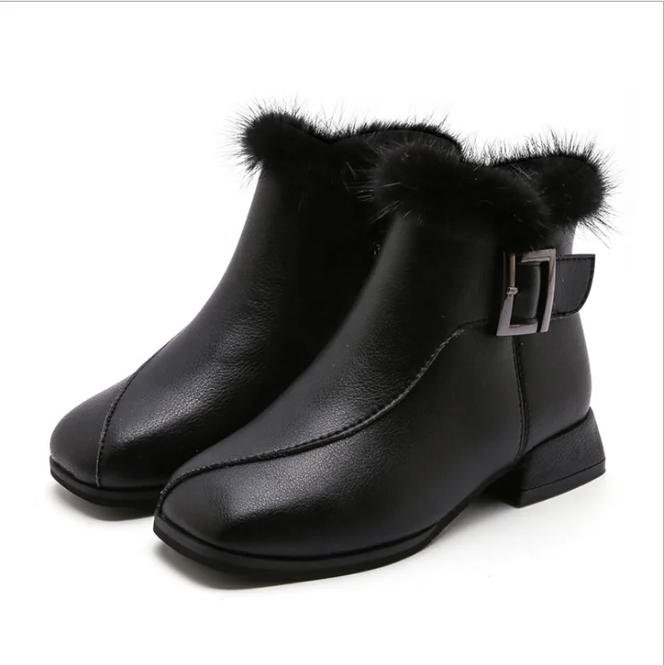 
Wholesale 2020 New Girls boots Fashion kids genuine leather waterproof half boots shoes girls walking winter boots 