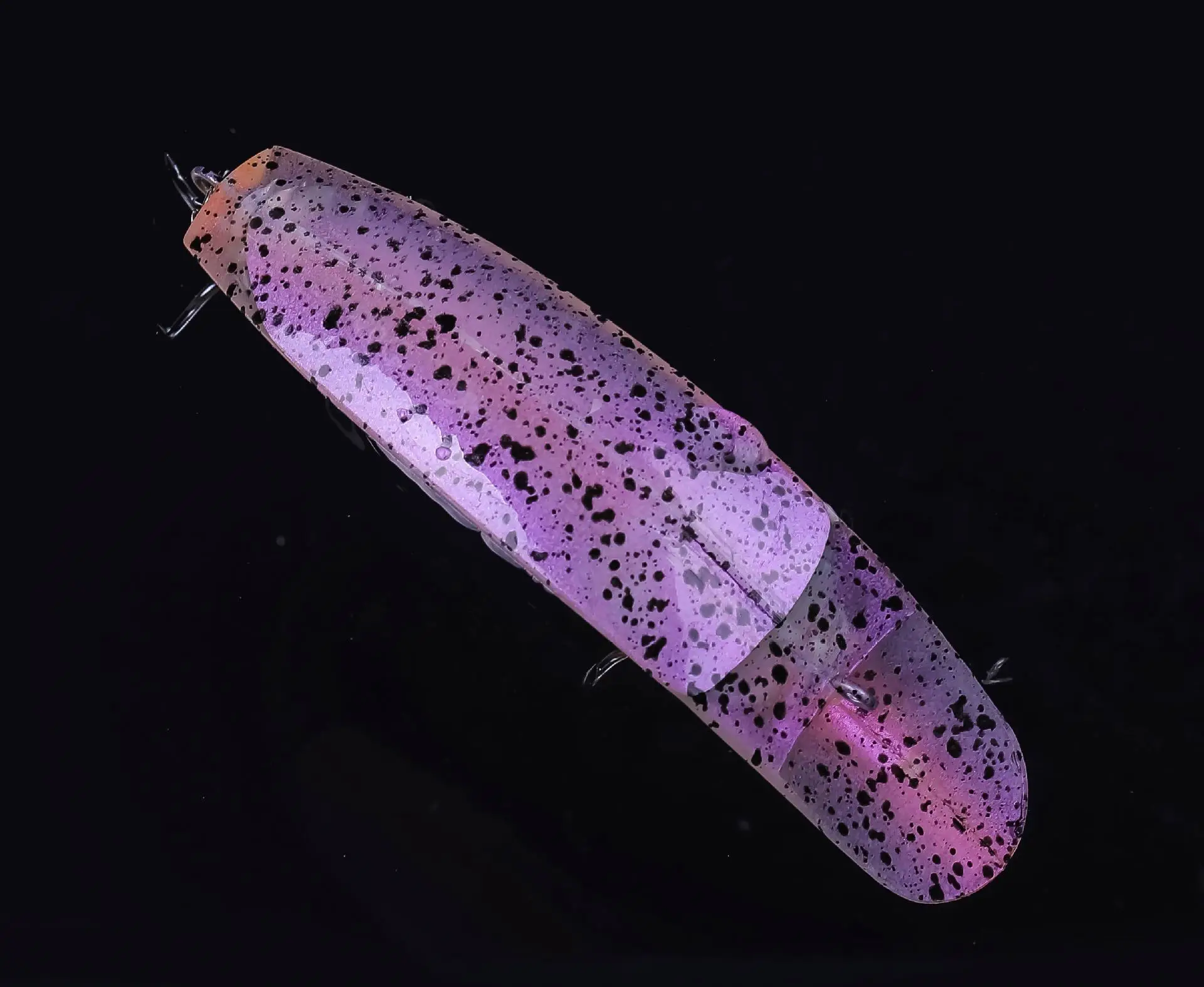 Free samples 9cm 8g Bass Fishing Lures Baits Worms Sea Bass Carp Crankbaits Wobblers Artificial Bait