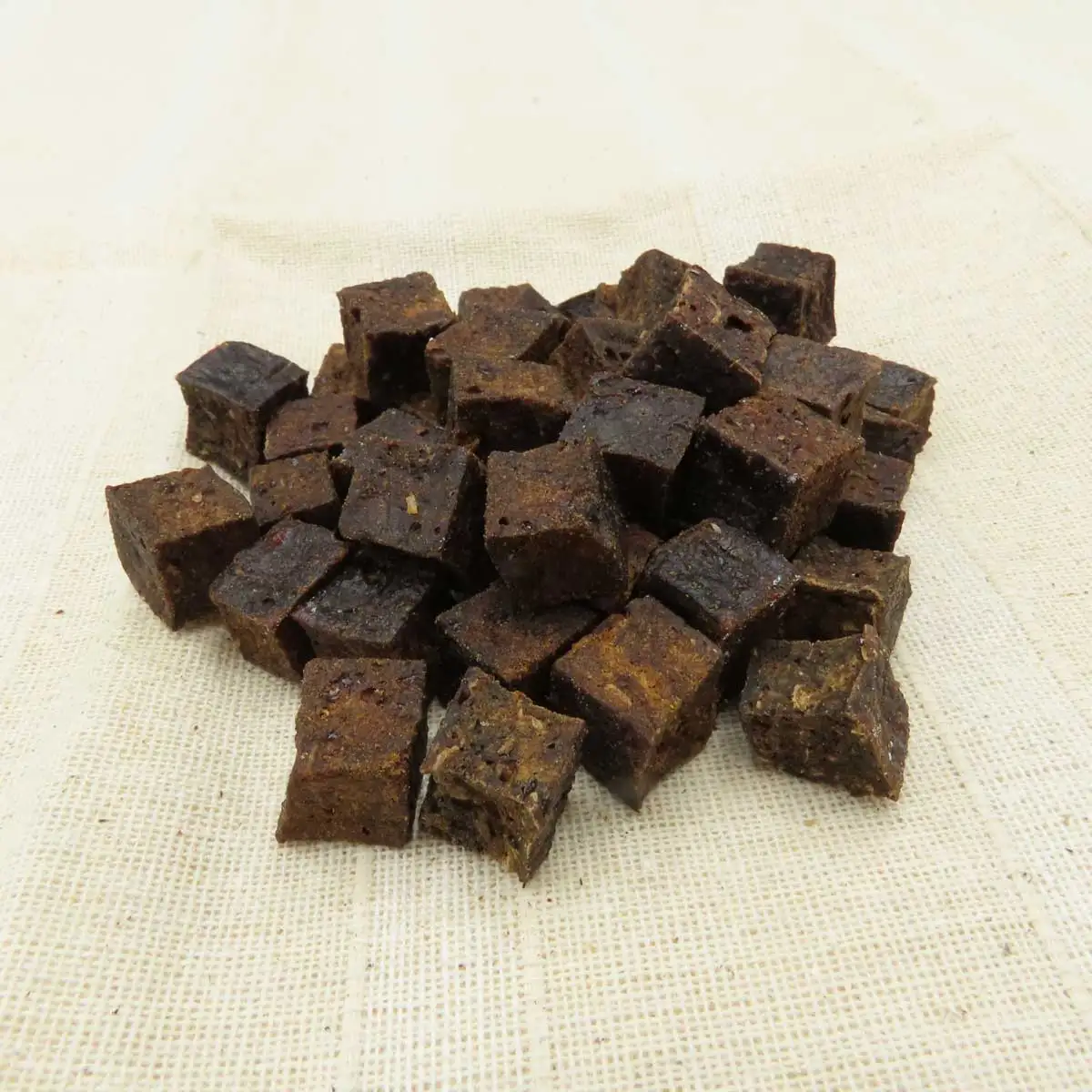 Wholesale bulk dog food treats dried fish tuna cube from Japan