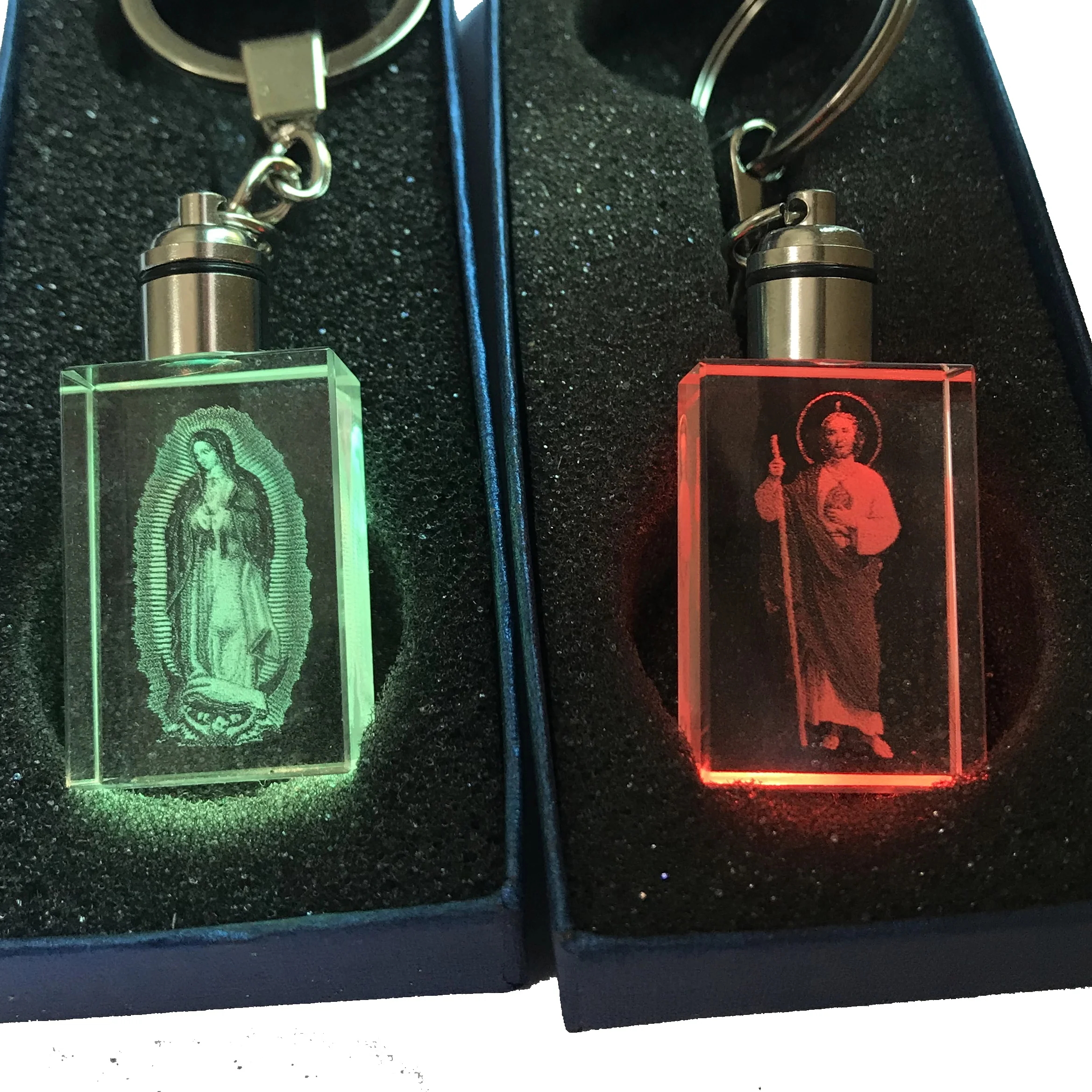 customized carved Our Lady of Guadalupe San Judas Tadeo carabiner religious key chains with flashlight