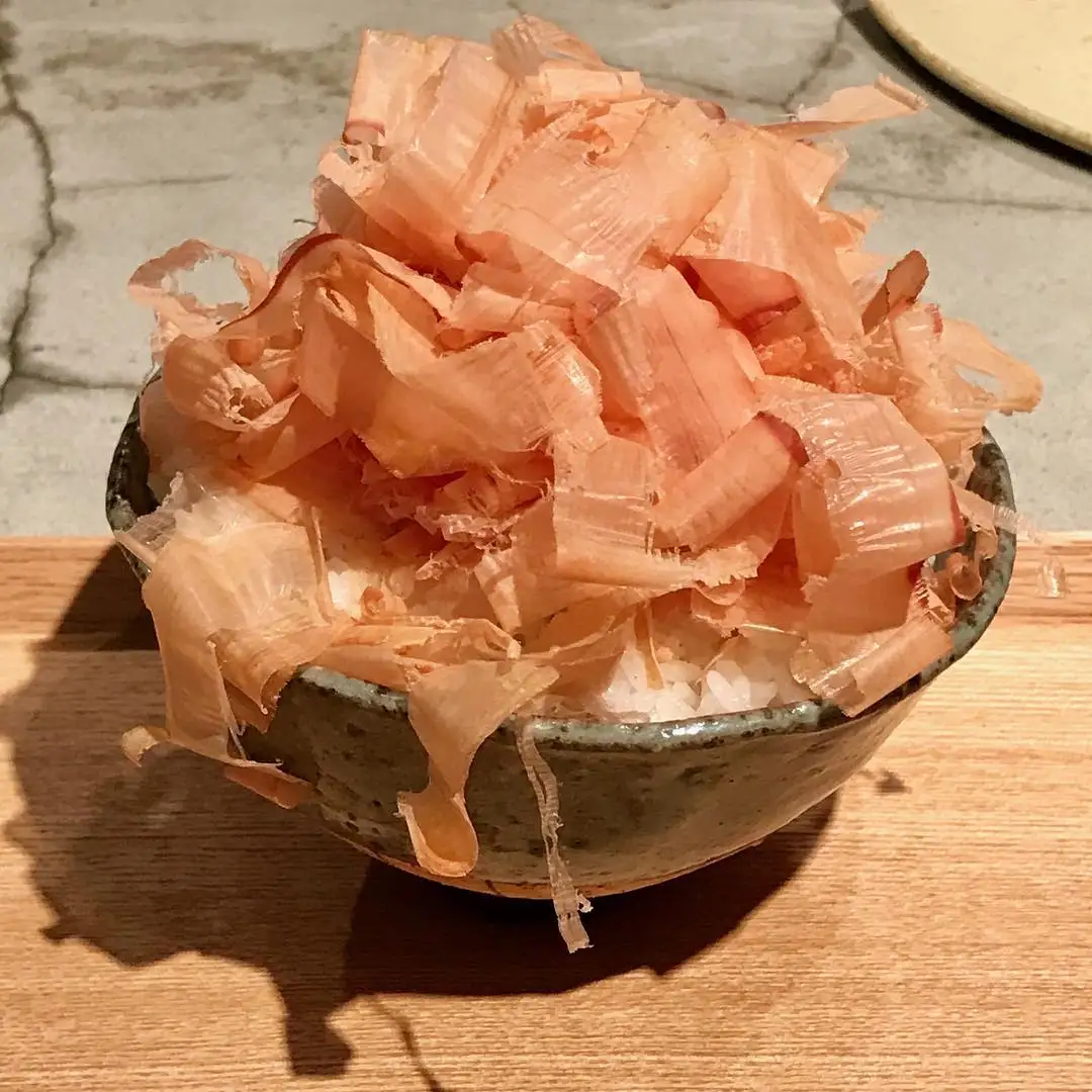 Хит продаж Сушеные Рыбные хлопья Katsuobushi Бонито 500 г в пакете