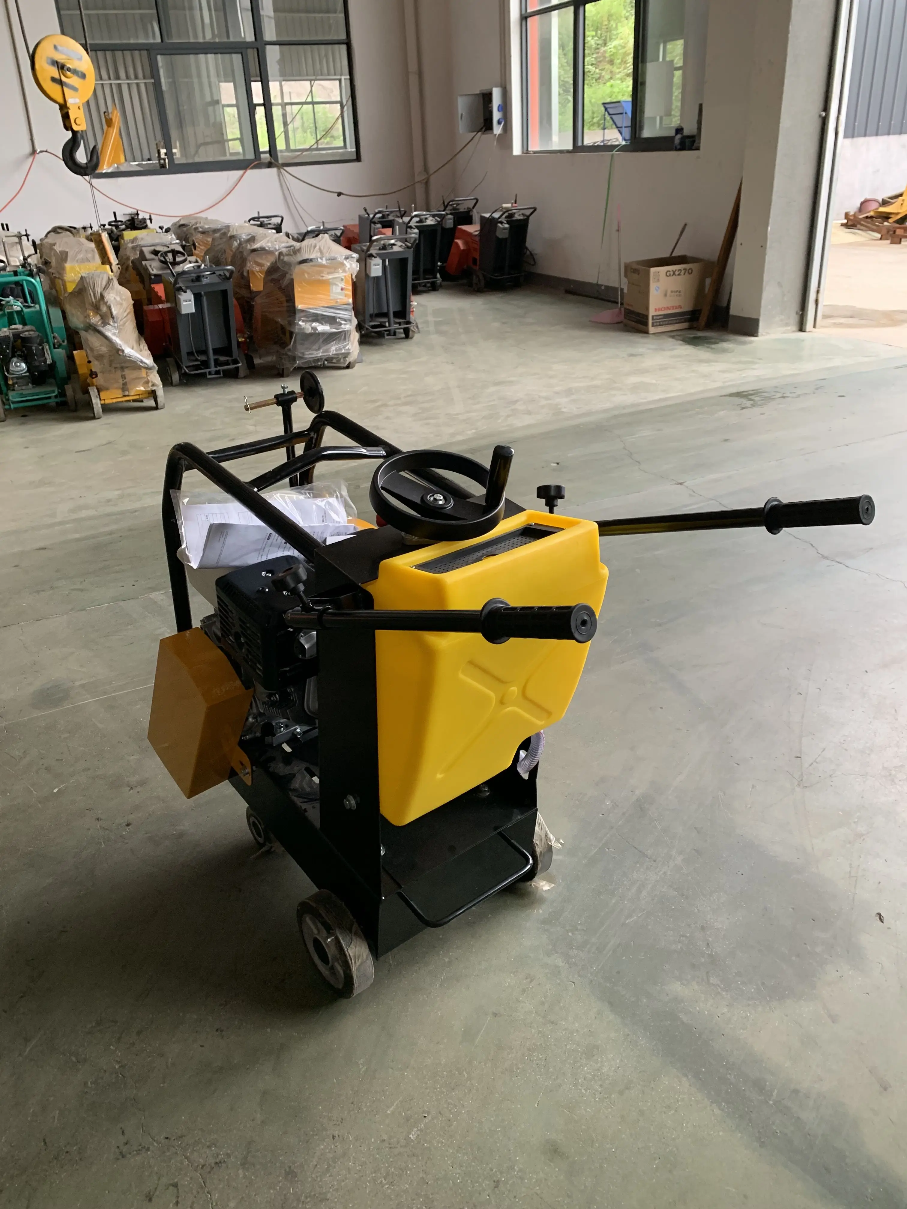 Small 450Mm Blade Cutting Mini Petrol Engine Asphalt Road Concrete Manual Vertical Saw Cutter Cutting Machine With Honda Gx390