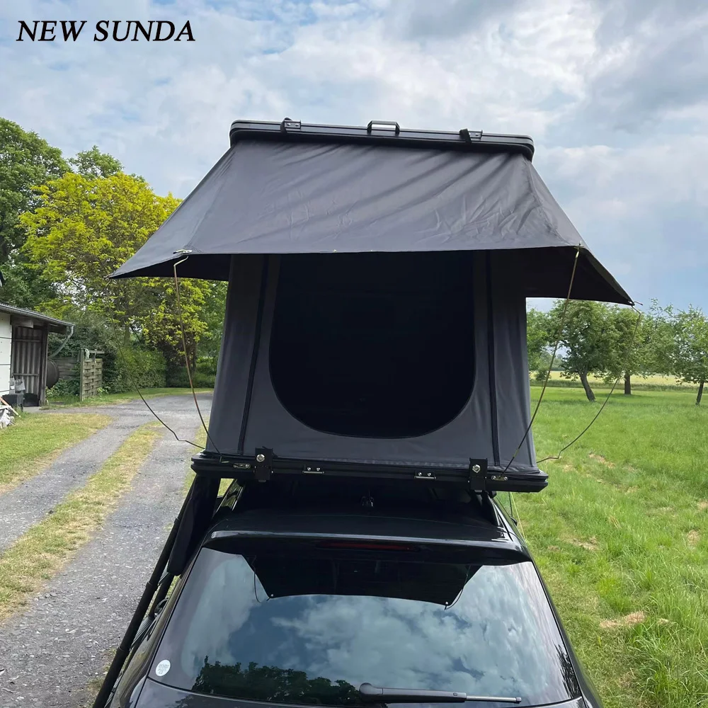 Suitable for Urban Exploration Stylish Hard Shell Aluminum Triangular Roof Top Tent