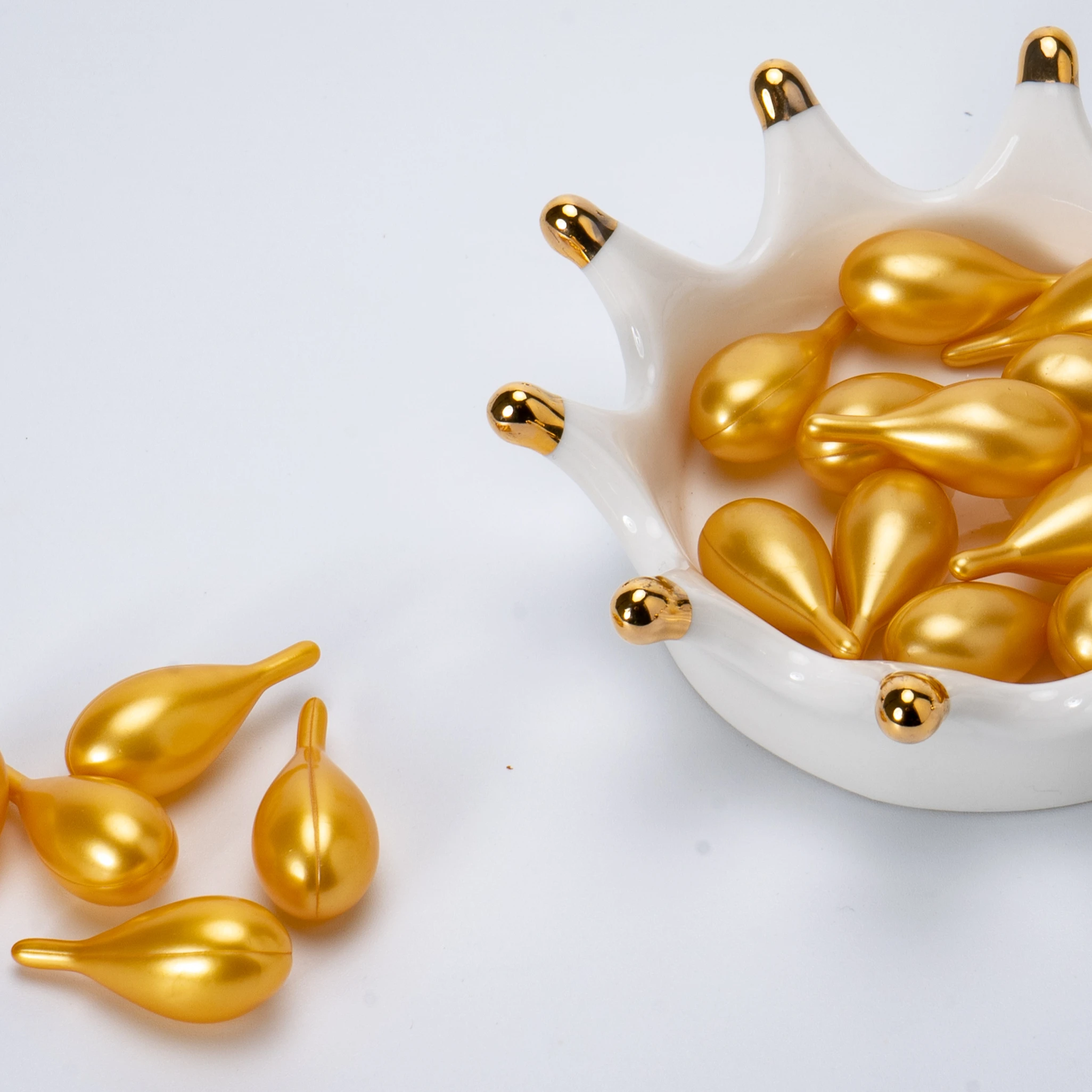 OEM Face Skin Care Serum Anti-wrinkle Anti-aging Facial Serum Retinol Serum for All Skin Types