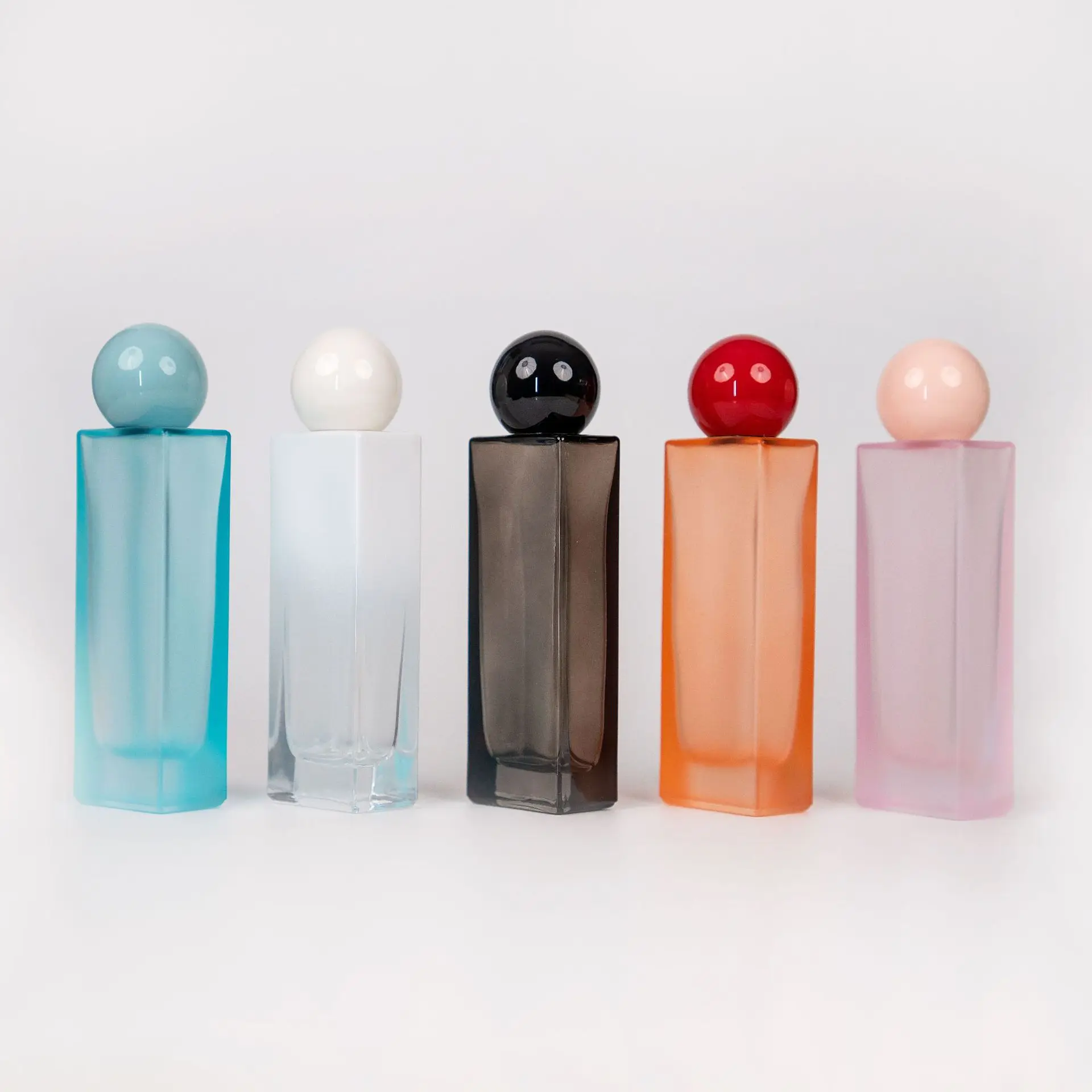 Wooden Cap Fragrance Mist Spray Bottle 50ml Matte Color Crimp Glass Perfume Bottle with Wooden Lids