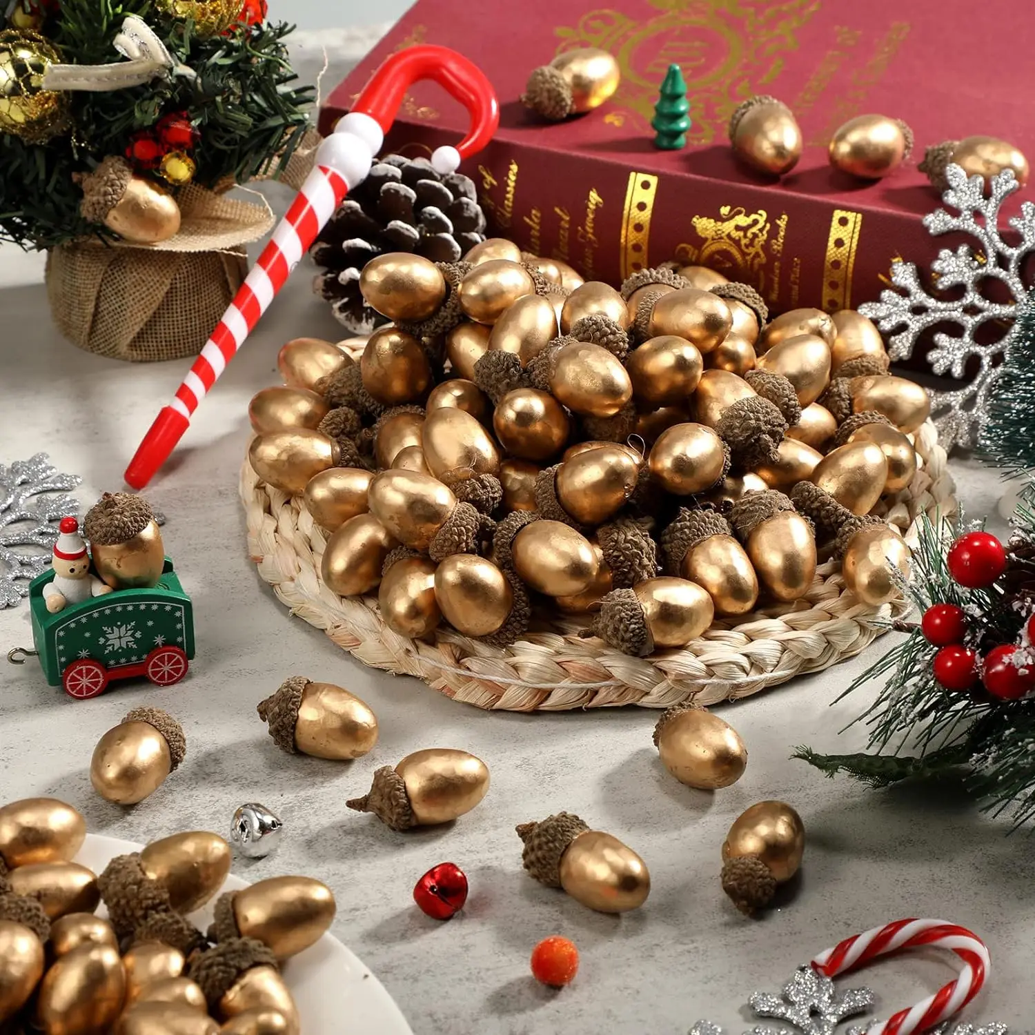 50pcs Decorative Acorns Artificial Acorns Natural Realistic Artificial Acorns for Decoration Crafts Wedding Festival Home