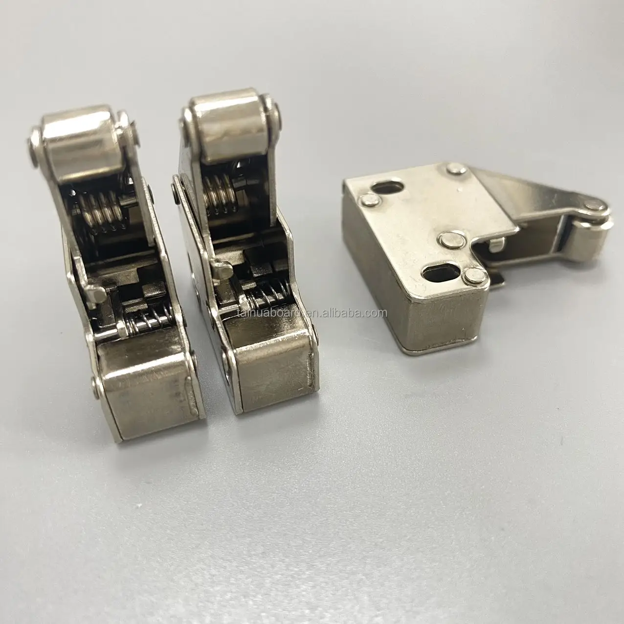 New Product Spring Latch Lock Push to Open for Access Panel