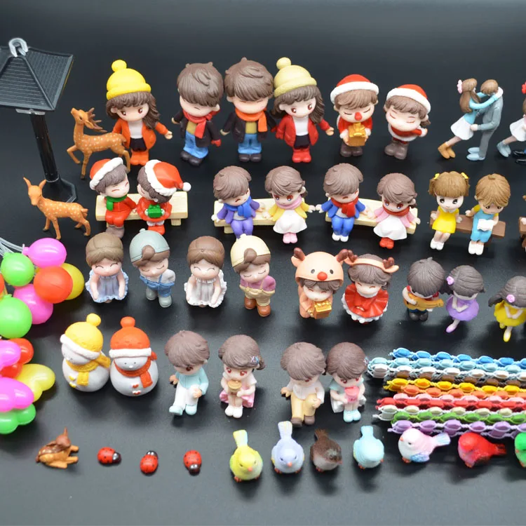 Souvenir Wedding Gift resin sculpture modern abstract cartoon sitting dancing couple figures