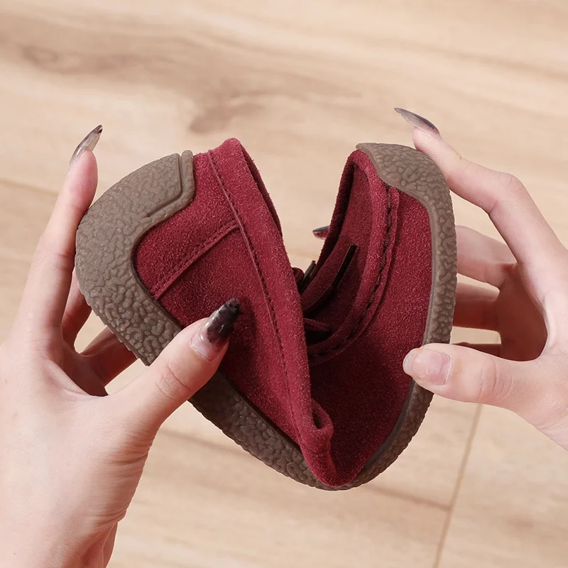 Туфли женские на шнуровке, плоская подошва, бабочки, лоферы, разные цвета на выбор