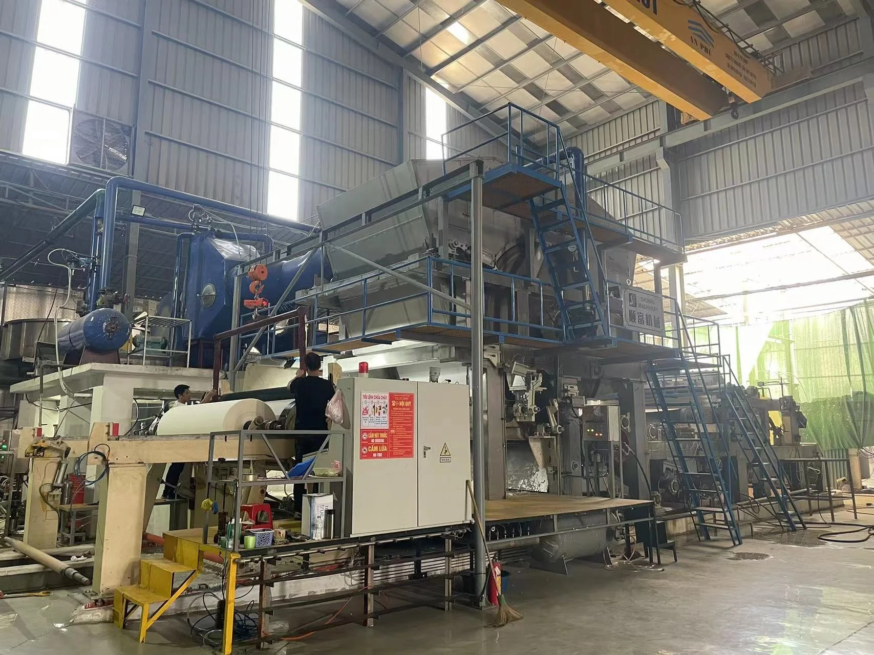 full automatic small roll towel napkin facial tissue toilet paper manufacturing / making machine price