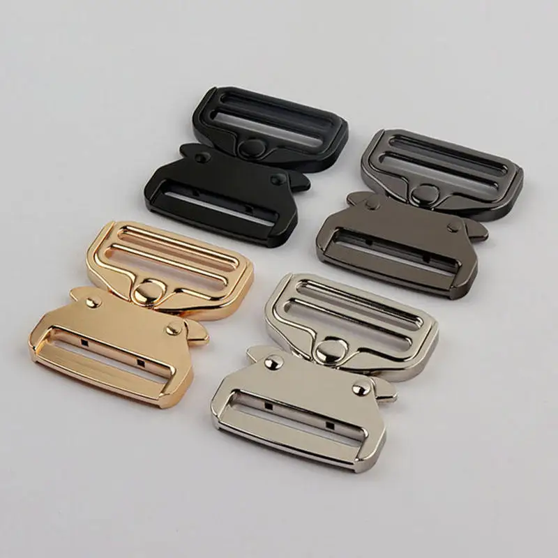 Metal new buckle manufacturer wholesale zinc alloy 38mm50mm various sizes customized Cobra buckle