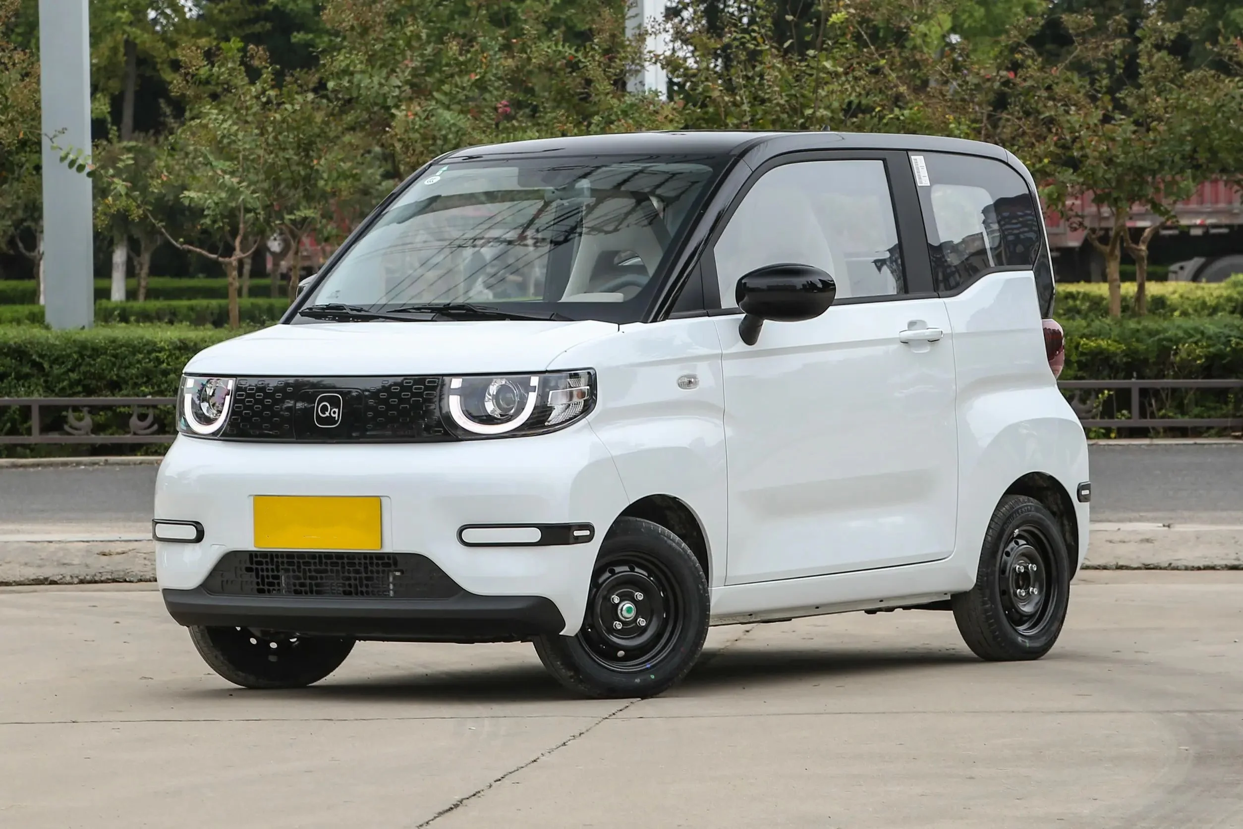 Chery QQ Ice Cream 4 Wheels Chinese Mini Pure Electric Car Used Cars