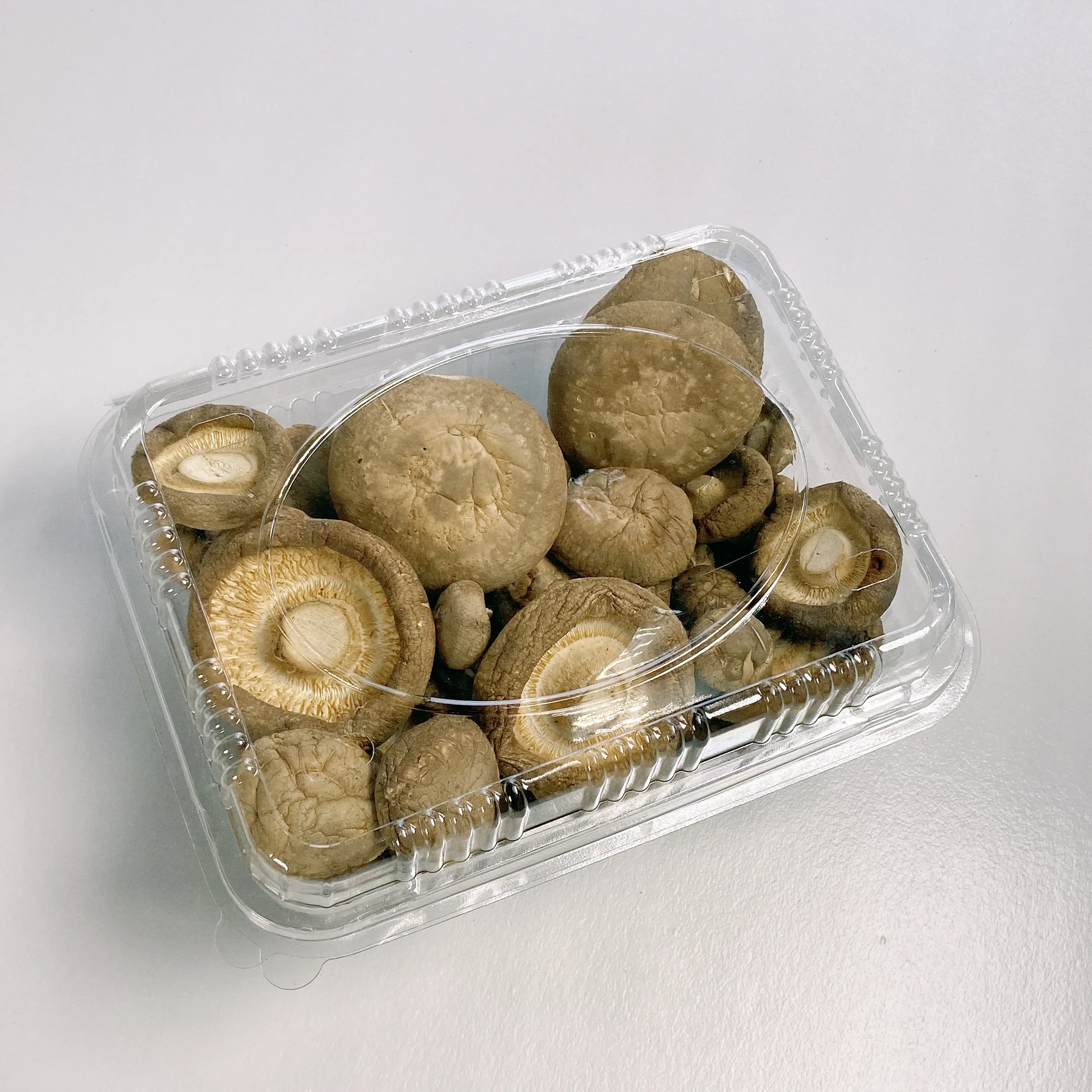 China Manufacture Fine Tawny High Quality Organic Crisp Dried Shiitake Mushrooms