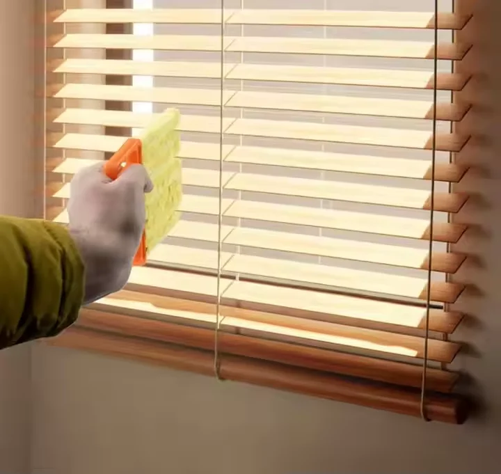 Dusting Cleaner Tool for Window Shutters Washable Mini Dust Cleaner Brush Air Conditioner Duster Dirt Cleaner for Housework