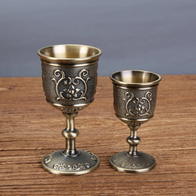 Custom Engraving Design Bronze Retro Wine Goblet Cup Embossed European Style Wholesale Zinc Alloy Wine Chalice Goblets