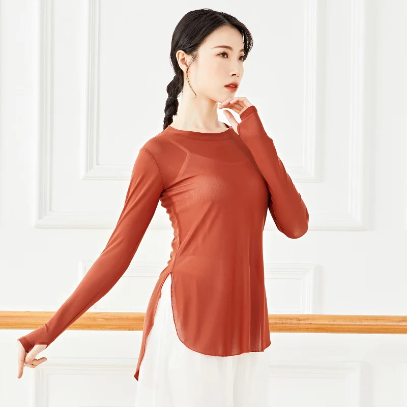 Классическая тренировочная одежда для женщин