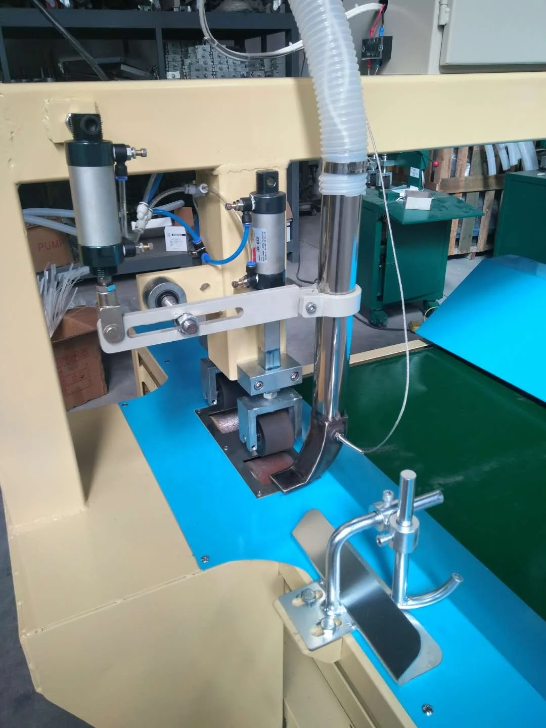 Китайская фабрика, оптовая продажа, автоматический сварочный аппарат для баннеров из полиэтилена, ПВХ, пластика, брезента