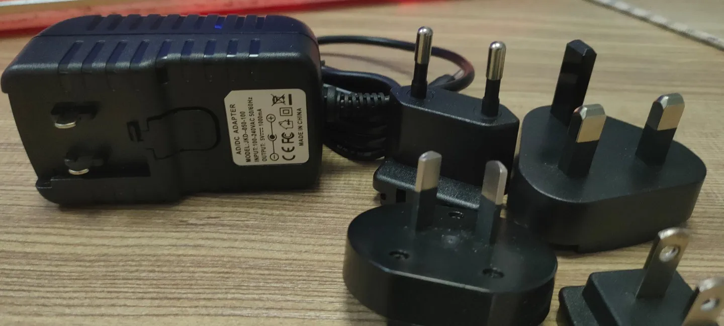 interchangeable plug ac dc adaptor 12v 1a 2a power adapter charger