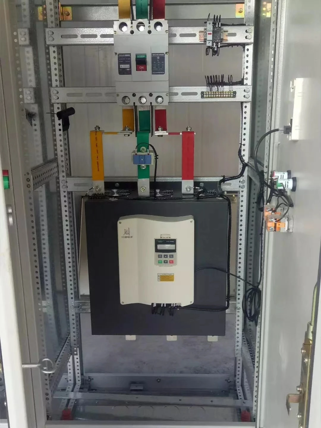 Low price Free Print Logo AC 50Hz 500A560A640A control inverter online motor Soft Starter with 380V power for 320kw soft starter