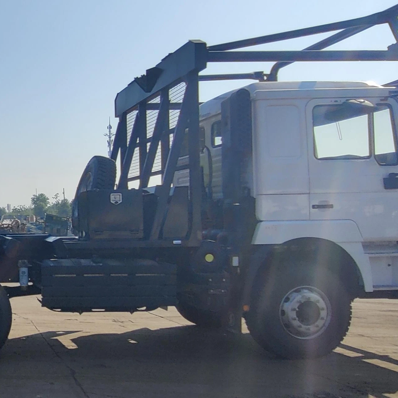 Hot Sale New 4 Axel 6x6 Shacman Transport Timber Logging Truck For Sale