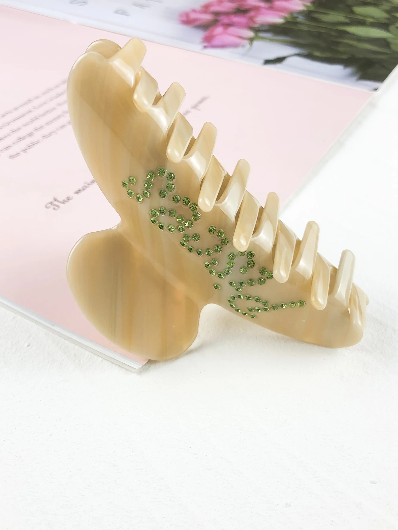 Wholesale 12 Zodiac Pisces Stone Acetate Shark Hair Claw Clips For Women High Quality Custom Fashion Hair Accessories
