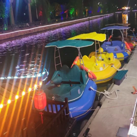 Best Prices Water Park Equipment Car Shape Electric Bumper Car Boat For 2 People