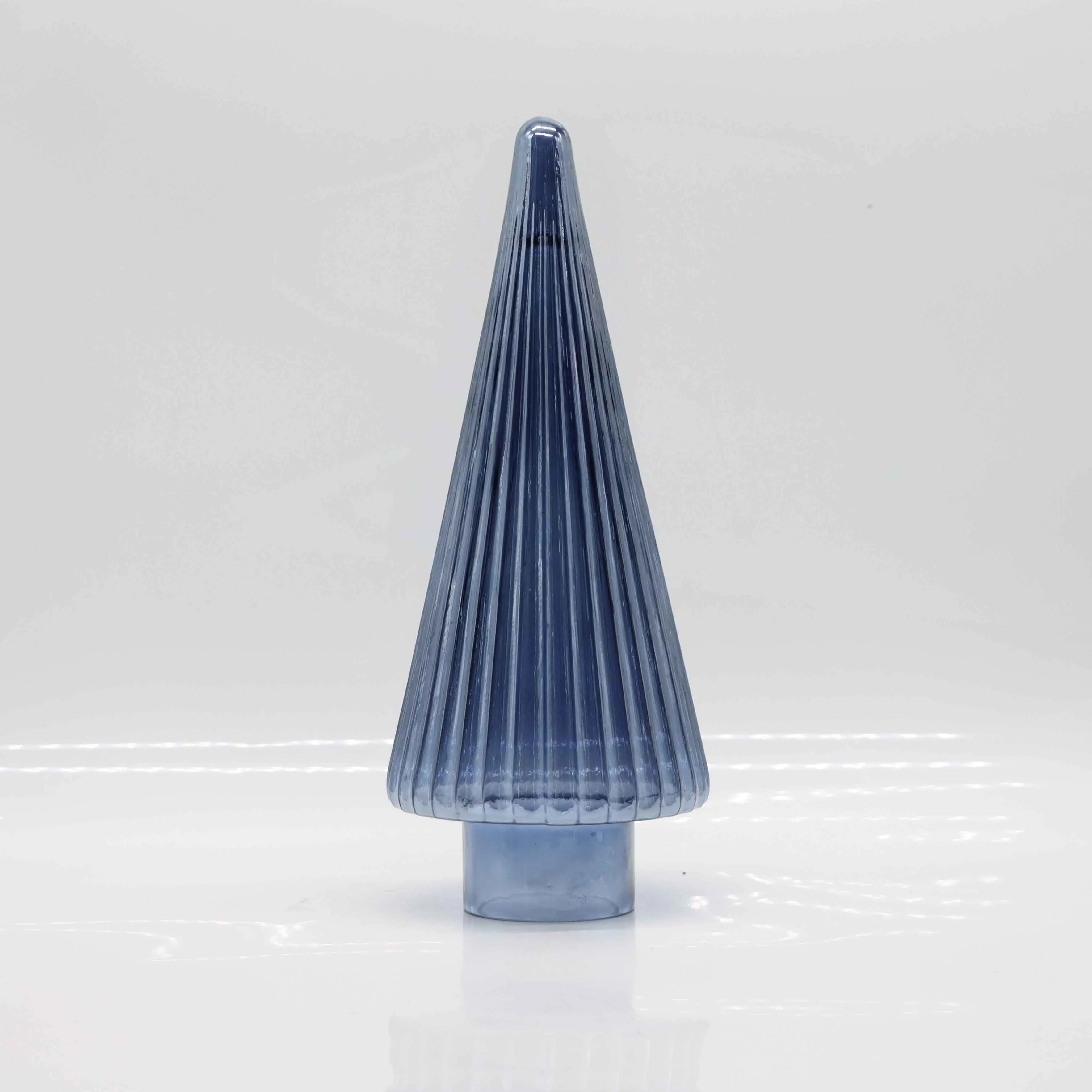 Custom New Years ChristmasTable Glass Trees Set Modern Christmas Glass Tree Handicraft For Holiday Decoration