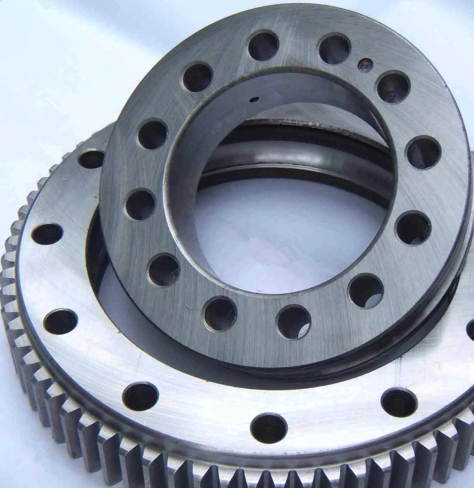 Factory Customized Drive Slewing Ring Cross Roller Bearing